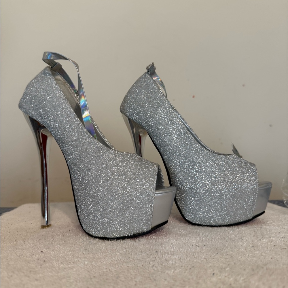 Elegant Silver Glitter Platform Heels
